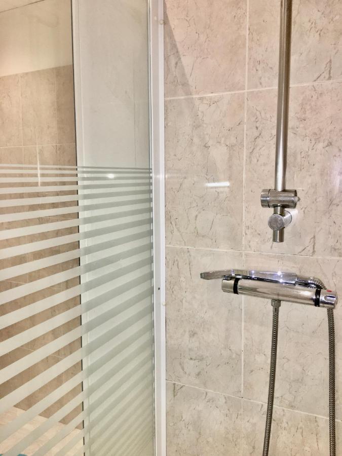 Studio Jardin Fleuris Parking نيس المظهر الخارجي الصورة